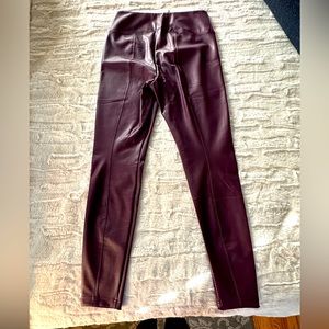 WHBM - Vegan Runway Leggings - Cabernet 10R NWT